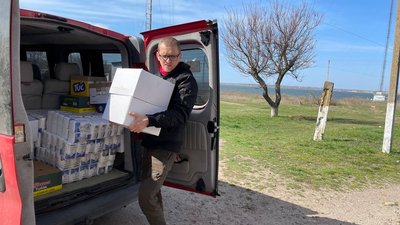 Гуманітарна допомога на Миколаївщині. Чи допомагають жителям сіл Лимани та Лупареве