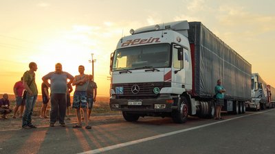 На Вінниччині тимчасово обмежать рух великовагового транспорту