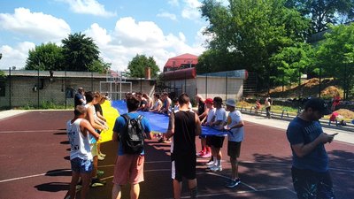 У Миколаєві організували благодійний баскетбольний турнір, щоб придбати квадрокоптер для ЗСУ У Миколаєві організували благодійний баскетбольний турнір, щоб придбати квадрокоптер для ЗСУ