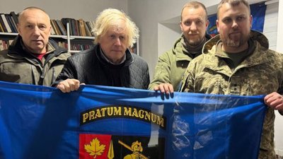 Борис Джонсон відвідав підрозділи 65-ї бригади на Запорізькому напрямку
