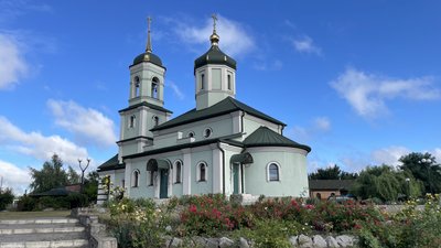 Перехід храму на Полтавщині з УПЦ до ПЦУ: на якому етапі та які позиції сторін Перехід храму на Полтавщині з УПЦ до ПЦУ: на якому етапі та які позиції сторін