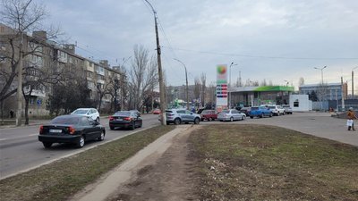 У Миколаєві зменшились черги на автозаправних станціях
