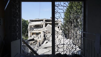 Ранковий обстріл Харкова 4 липня: окупанти частково зруйнували школу Ранковий обстріл Харкова 4 липня: окупанти частково зруйнували школу