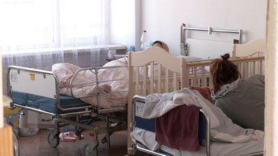 У Франківському обласному перинатальному центрі розгорнули додаткові ліжка для пацієнтів з COVID-19