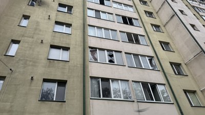 Будинок, вибиті вікна, обстріл РФ, Франківськ