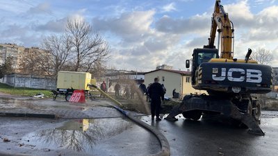 Ремонт на каналізаційному напірному колекторі в Сумах