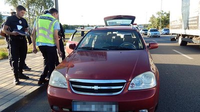 Поліція Києва підозрює трьох іноземців у побитті таксиста