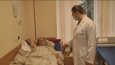 Вусатий листопад Вусатий листопад