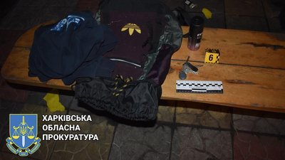 Сімом чоловікам, які побили поліцейських у Харкові, оголосили підозру Сімом чоловікам, які побили поліцейських у Харкові, оголосили підозру