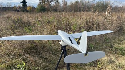 "Ворог не чує, а вона знімає все це": як працюють розвідувальні безпілотники на Сумщині "Ворог не чує, а вона знімає все це": як працюють розвідувальні безпілотники на Сумщині