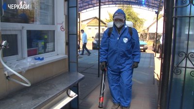 Павільйон Черкасиводоканалу дезінфікують двічі на день Павільйон Черкасиводоканалу дезінфікують двічі на день