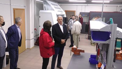 В університеті нафти і газу створили інноваційний центр з 3D принтерами і лазерними верстатами