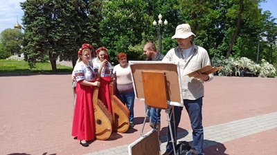 До річниці з дня перепоховання Тараса Шевченка у Дніпрі влаштували мистецький захід До річниці з дня перепоховання Тараса Шевченка у Дніпрі влаштували мистецький захід