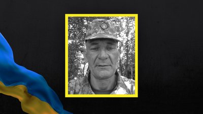 Миколаївській військовий Юрій Шнайдер