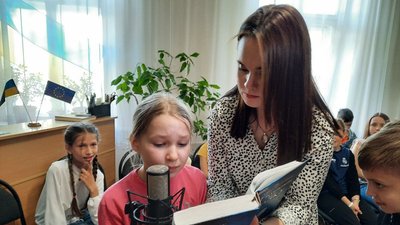 У Тернополі презентували аудіоказки Василя Сухомлинського У Тернополі презентували аудіоказки Василя Сухомлинського