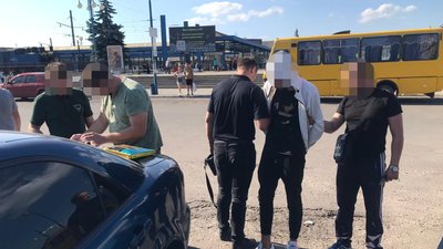 На Львівщині судитимуть дрогобичанина, який поранив ножем водія таксі