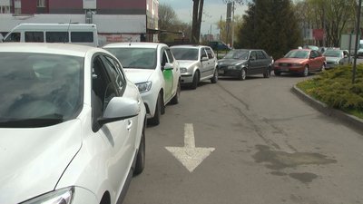 Планують довезти через тиждень: яка ситуація із пальним у Хмельницькому