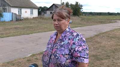 Прикордонна з Росією Янжулівка: як живуть люди у селі на Чернігівщині, яке обстрілюють росіяни Прикордонна з Росією Янжулівка: як живуть люди у селі на Чернігівщині, яке обстрілюють росіяни