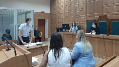 Чоловіка, який на смерть збив двох дівчат, триматимуть під вартою до 27 серпня