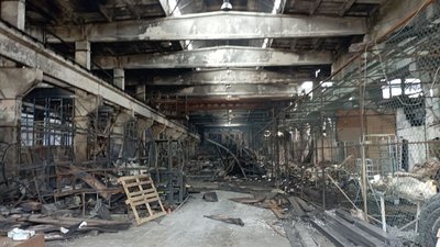 У Тернополі обстежують приміщення, які пошкоджені ракетними ударами У Тернополі обстежують приміщення, які пошкоджені ракетними ударами