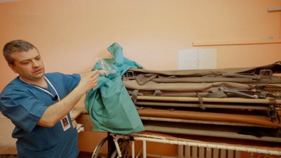 ФАБ-500 з неба: бомбардування вулиці Чорновола у Чернігові. РЕПОРТАЖ ФАБ-500 з неба: бомбардування вулиці Чорновола у Чернігові. РЕПОРТАЖ