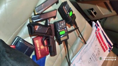 Рейдерський збір врожаю, що не вдався: завадили правоохоронці Черкащини Рейдерський збір врожаю, що не вдався: завадили правоохоронці Черкащини