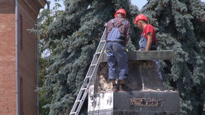 «Був у поганому стані». У Полтаві почали реконструкцію скверу за 12 мільйонів гривень «Був у поганому стані». У Полтаві почали реконструкцію скверу за 12 мільйонів гривень