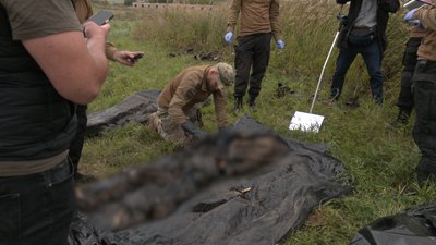 Пошуковці асоціації "Плацдарм" останки російські військові Бахмут Донецька область Пошуковці асоціації "Плацдарм" останки російські військові Бахмут Донецька область