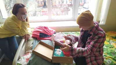 У Кропивницькому зібрали сто коробок з подарунками до Різдва для онкохворих дітей У Кропивницькому зібрали сто коробок з подарунками до Різдва для онкохворих дітей