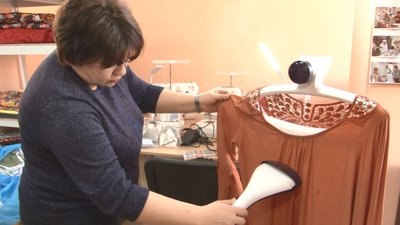 Вчитимуть шити та робитимуть екосумки: у Черкасах відкрили соціальну майстерню Вчитимуть шити та робитимуть екосумки: у Черкасах відкрили соціальну майстерню