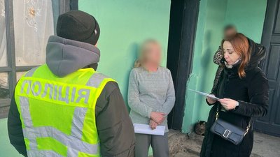 На Вінниччині затримали двох працівників інтернату