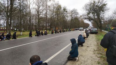 Говорив: будемо жити на вільній землі. На Черкащині прощалися з 21-річним воїном Говорив: будемо жити на вільній землі. На Черкащині прощалися з 21-річним воїном