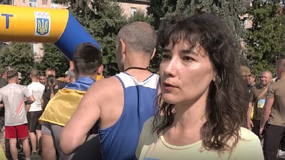 Хто у Луцьку біг за «Азовсталь»: історії учасників благодійної акції Хто у Луцьку біг за «Азовсталь»: історії учасників благодійної акції