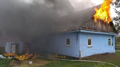 На Рівненщині у сусідніх селах майже одночасно стались смертельні пожежі