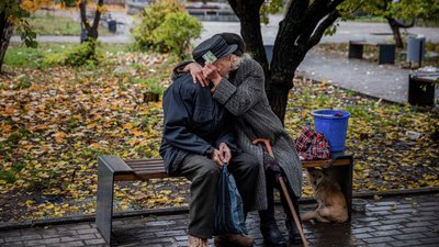 Без світла, води та газу — як живе Бахмут під обстрілами Без світла, води та газу — як живе Бахмут під обстрілами