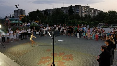 В Олександрії відбувся забіг "Шаную воїнів, біжу за Героїв України" В Олександрії відбувся забіг "Шаную воїнів, біжу за Героїв України"