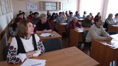 У Рівному переселенці долучились до написання Всеукраїнського диктанту Національної єдності У Рівному переселенці долучились до написання Всеукраїнського диктанту Національної єдності
