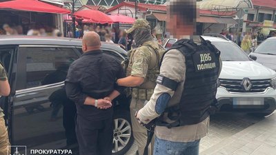 суд, втеча