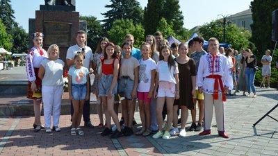 На Тернопільщині відзначають 577 річницю заснування міста Ланівці На Тернопільщині відзначають 577 річницю заснування міста Ланівці