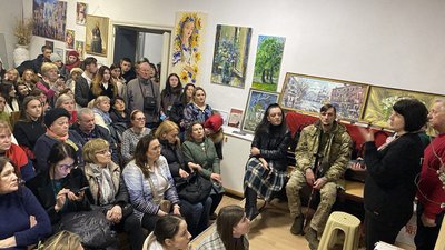 Обговорення фільму "20 днів у Маріуполі" Обговорення фільму "20 днів у Маріуполі"