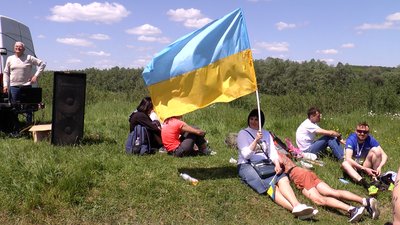 Під час "Пробігу слідами Галицької трансверсальної залізниці "OSTBAHN" зібрали 78 тис. грн для військових Під час "Пробігу слідами Галицької трансверсальної залізниці "OSTBAHN" зібрали 78 тис. грн для військових
