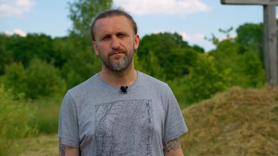 Чернігівський історик Володимир Пилипенко на Гончарівці Чернігівський історик Володимир Пилипенко на Гончарівці