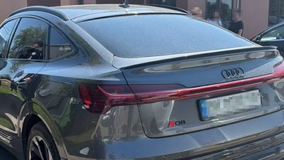 Повідомили про підозру в викраденні кросовера