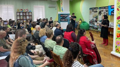 У Миколаєві презентували документальну виставку «Комунізм=рашизм» У Миколаєві презентували документальну виставку «Комунізм=рашизм»