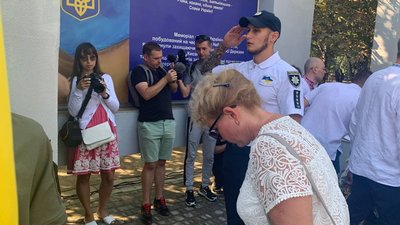 Молитва за Україну та урочиста хода - у Херсоні святкують День незалежності Молитва за Україну та урочиста хода - у Херсоні святкують День незалежності