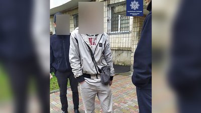 Тернопільські патрульні по гарячих слідах затримали підозрюваного в крадіжці