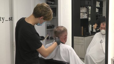Графік луцьких перукарів розписаний на два тижні вперед