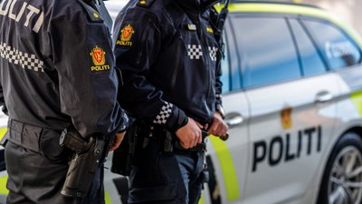 У Норвегії невідомий із ножем напав на перехожих, є поранені
