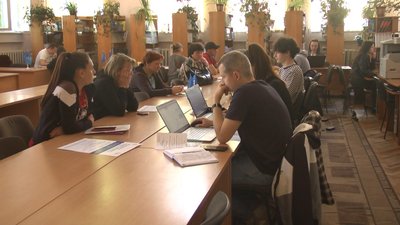 Допомога внутрішнім переселенцям від агенції ООН. Хто і як отримує