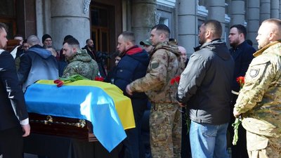 В Одесі провели церемонію прощання із вісьмома загиблими військовими